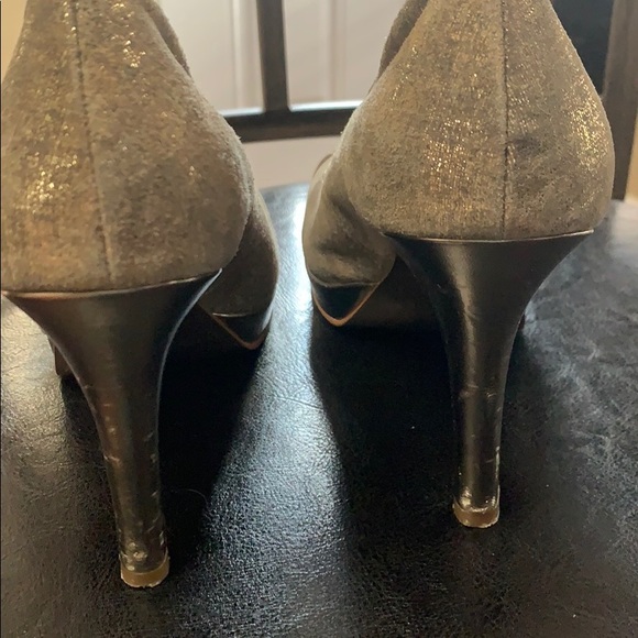 Tahari gold platform 4 inch heels - Picture 3 of 4